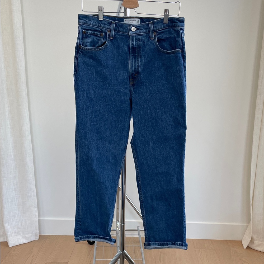 Abercrombie & Fitch women’s Deep Blue Straight Jeans